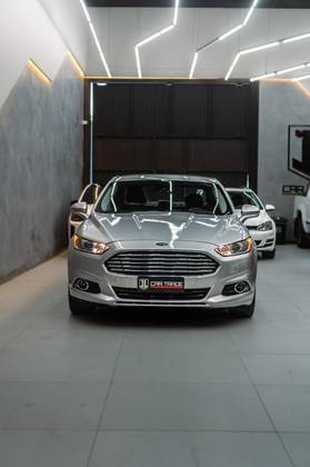 FORD FUSION 2.0 TITANIUM FWD 16V GASOLINA 4P AUTOMÁTICO FORD FUSION 2.0 TITANIUM FWD 16V GASOLINA 4P AUTOMÁTICO